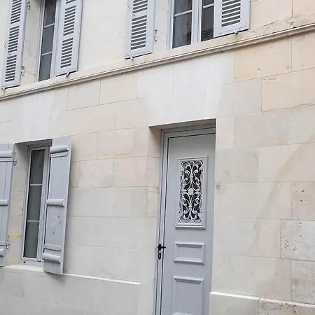 Appartement Au Numero 10